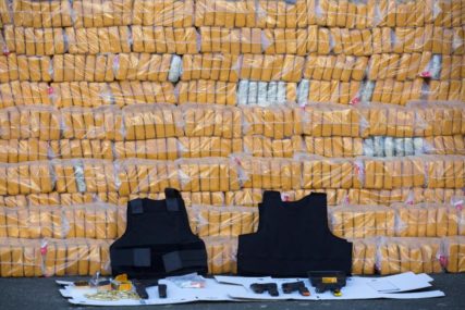UHAPŠENA ČETIRI TURSKA DRŽAVLJANINA Pronađena tona kokaina u diplomatskoj pošiljci, droga VRIJEDI 81 MILION DOLARA