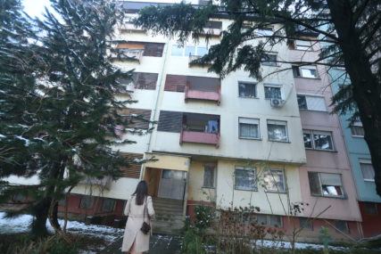 Ugradnja moguća, CIJENA PREVISOKA: Mnoge višespratnice u Banjaluci građene bez lifta
