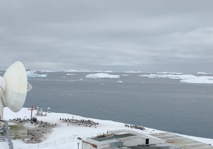 Pažnja naučnika na Antarktiku: Odlomila se ledena santa površine veće od Londona