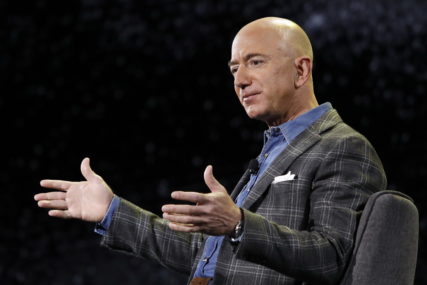 POREZI OD NAJBOGATIJIH Bezos bi mogao plaćati dvije milijarde dolara, a Gejts 1,3