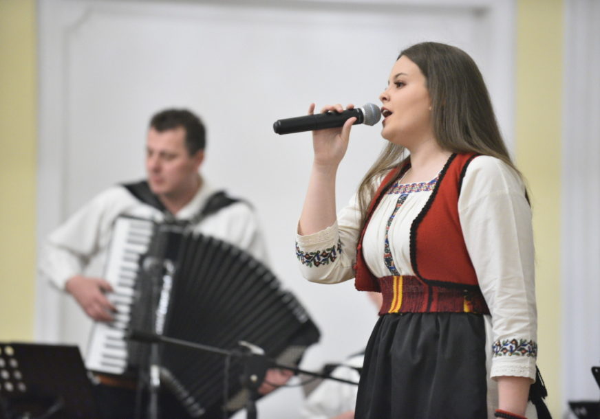 Plesom i igrom oduševili žiri: KUD „Piskavica“ osvojio prvo mjesto na festivalu u Rusiji