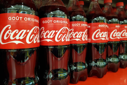 Koka-kola počinje da koristi flaše od RECIKLIRANE PLASTIKE