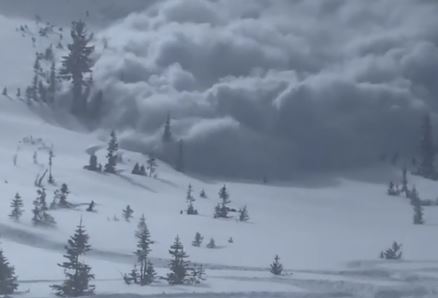 Zatrpala ih gomila snijega, jedan već bio mrtav: Lavina u Austriji ubila tri skijaša, dva povrijeđena