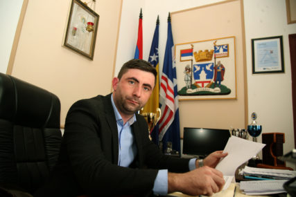 REFERENDUM U NEDJELJU Odbijen Petrovićev zahtjev protiv osnivanja Komisije za sprovođenje opoziva