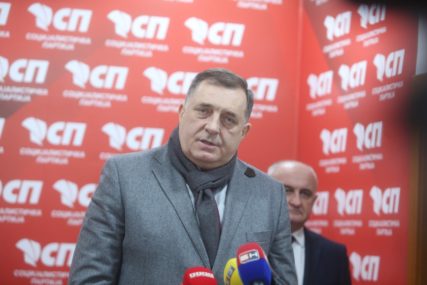 “PRIMIĆU RUSKU VAKCINU” Dodik poručio da je Evropa zaglibljena u svojoj neefikasnosti vezano za pandemiju