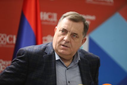 OSNOVANA PRIJE 25 GODINA Dodik: SNSD najvažnija politička partija Srpske