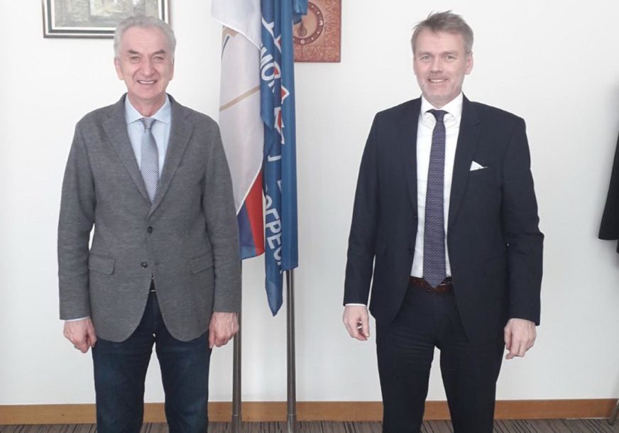 Šarović s ambasadorom Norveške: Vlast u BiH ne radi dovoljno na korištenju šansi za privredu