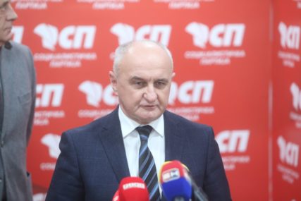 "Napore da usmjerimo u dalji razvoj zemlje" Đokić čestitao Novu godinu građanima Srpske