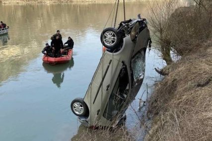 Rijeka odvukla tijelo KROZ OTVOREN PROZOR: Mjesec dana nakon nesreće izvučen automobil, ali prazan