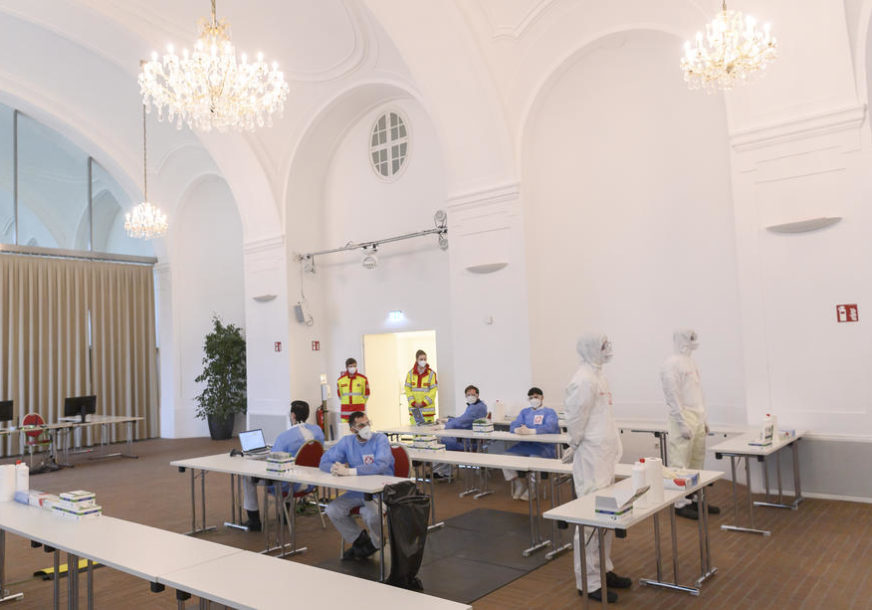 VIŠE PACIJENATA NA INTENZIVNOJ U Austriji još 2.123 novozaraženih i 23 preminule osobe od korone