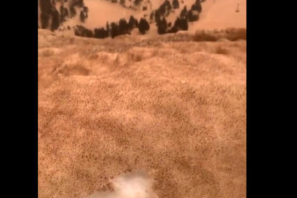Snijeg na Alpama crvene boje: Pijesak iz Sahare stigao u Evropu (FOTO, VIDEO)