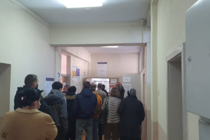 "IZLAZNOST DOBRA" Do 11 časova u Doboju glasalo 20 odsto birača