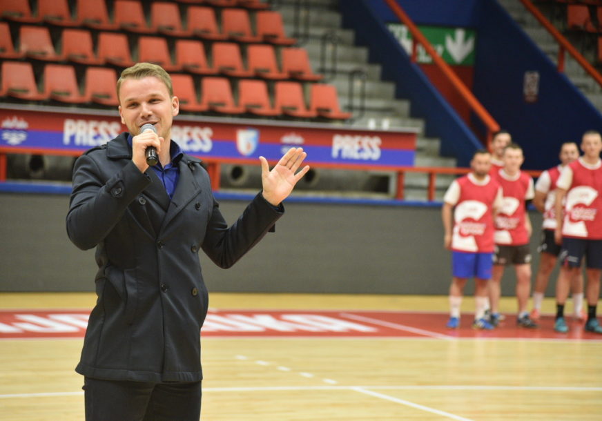 "Srećan sam što postoje ljudi koji su spremni da pomognu" Stanivuković prisustvovao turniru "Fudbalom do hljeba"