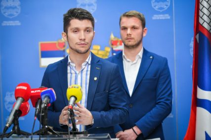 Isplaćeno 2,7 miliona KM podrške medicinarima: Kresojević poručio da će rebalansom biti uključeni i radnici iz četiri zavoda