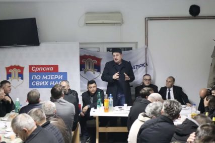 "STVORITI AMBIJENT ZA ULAGANJA" Radović poručio da se Dodik boji fer i poštenih izbora u Doboju