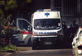AUTOBUS UDARIO ŽENU (30) Zadobila teže povrede, u toku je reanimacija