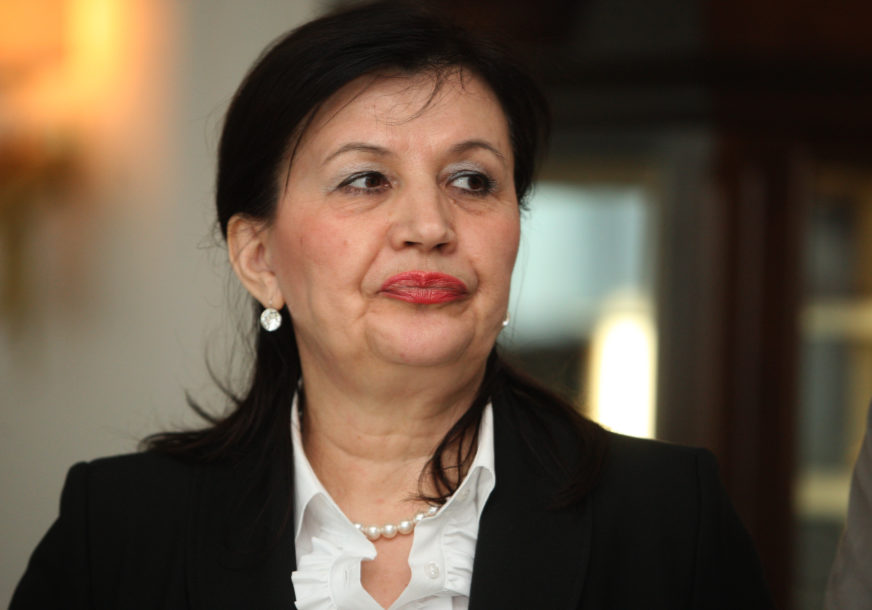 GUBITNIK DANA Jelena Ćetković