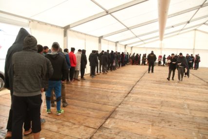 Migrantska kriza kuca na vrata: Bihać strahuje da će ponovo da postane žarište, bune se i građani i lokalna vlast
