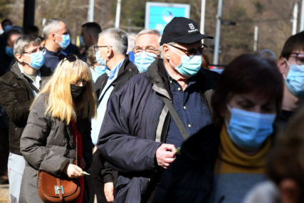 Putovanja samo u izuzetnim slučajevima: U Francuskoj pojačane restrikcije zbog rasta broja zaraženih
