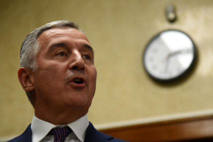 “Činjenice su neumoljive” Ðukanović optužio vladu što Crna Gora nema vakcine protiv korone