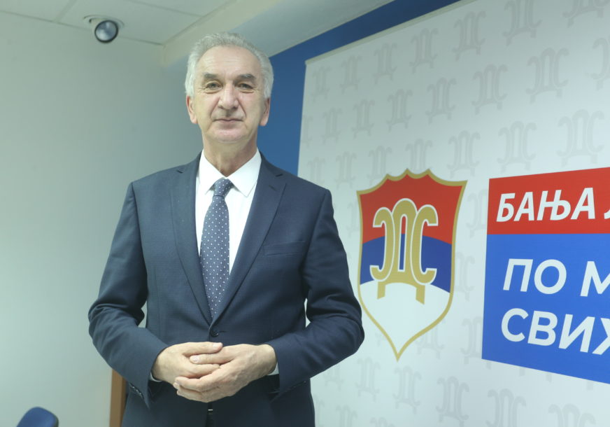 "Hoće da ih učine nesposobnima" Šarović tvrdi da skupštinska većina pokušava delegitimisati gradonačelnike Banjaluke i Bijeljine