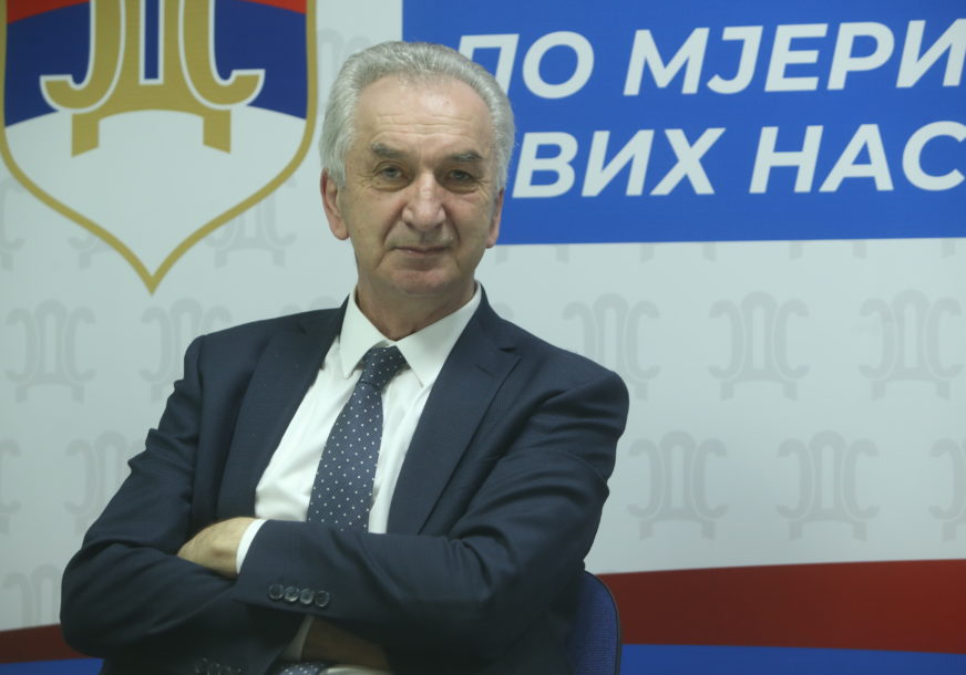 "Mandat partiji“ Šarović smatra da Izborni zakon treba promijeniti u ovoj godini