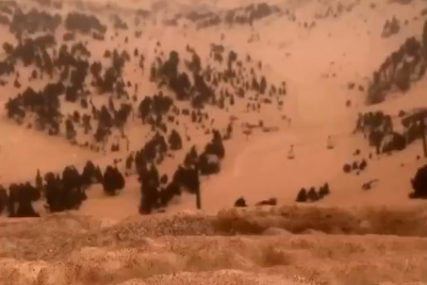 KAO NA MARSU Pijesak iz Sahare prekrio snijeg širom Evrope (VIDEO)