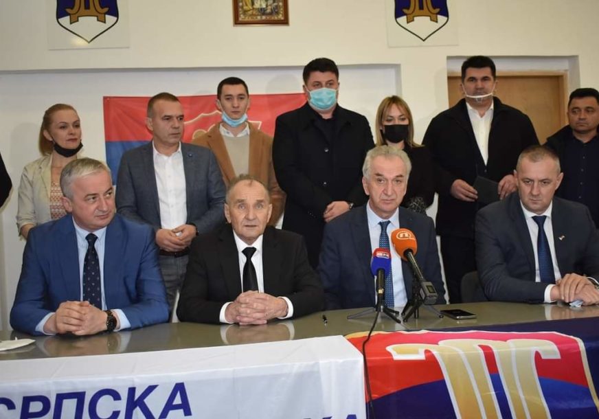 Potpisan sporazum: SDS, PDP i DNS podržaće Filipovića za gradonačelnika Doboja