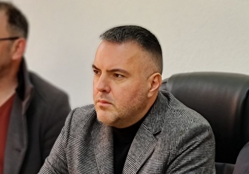 “Nek pokažu da nisu slijepi robovi interesa” Vidović pozvao zemlje regiona da ponište priznavanje samoproglašenog Kosova