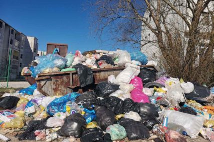 Postignut dogovor: Bilećki komunalci ponovo odvoze smeće