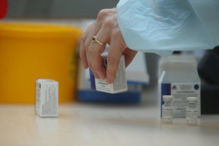 Vakcinacija u Doboju: Gužve zbog dolaska mimo zakazanih termina