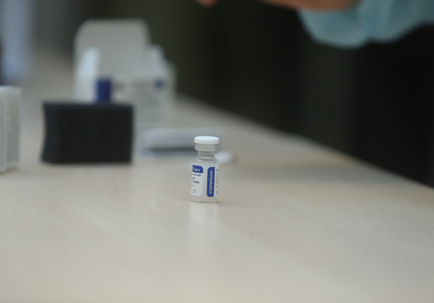 IMUNIZACIJA U PUNOM JEKU Slovenija iskoristila 76 odsto raspoloživih zaliha vakcine