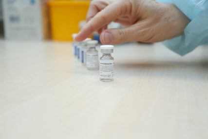“Zaštitite sebe i druge” Merkelova obišla kompaniju Biontek i pozvala na vakcinaciju