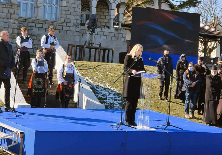 "Sloboda i država garant razvoja" Cvijanovićeva na svečanoj akademiji povodom Dana državnosti Srbije (FOTO)