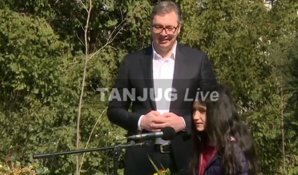 "Zaslužila je VIŠE OD OSKARA" Vučić ugostio Biljanu Čekić i njenu porodicu (VIDEO)