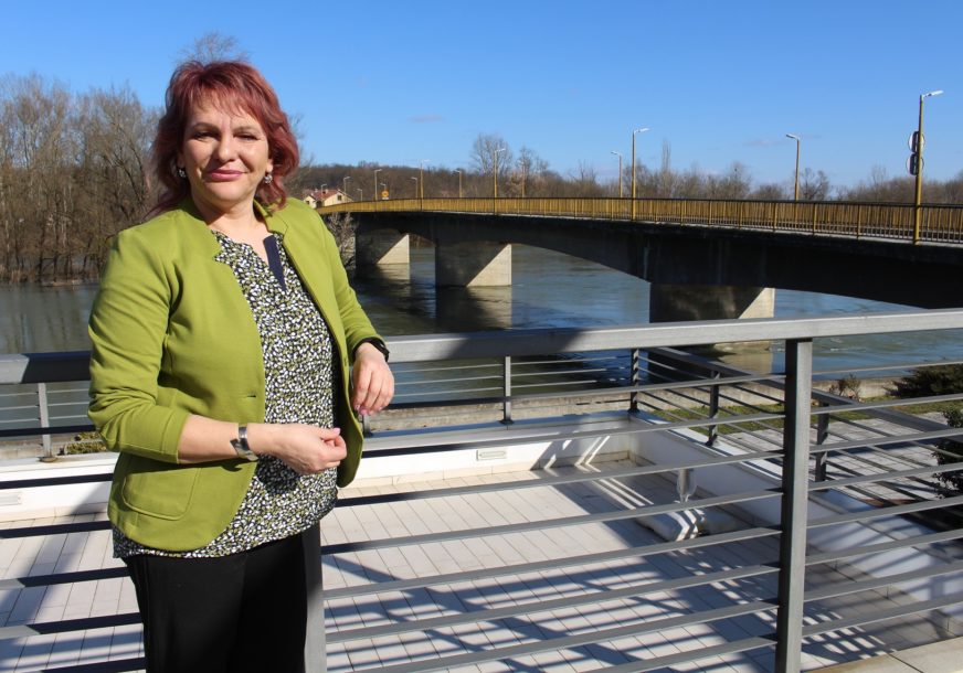 OLOVKA PIŠE DUŠOM ZAVIČAJA Kozara i Potkozarje u Dušankinim pripovjetkama u Švajcarskoj