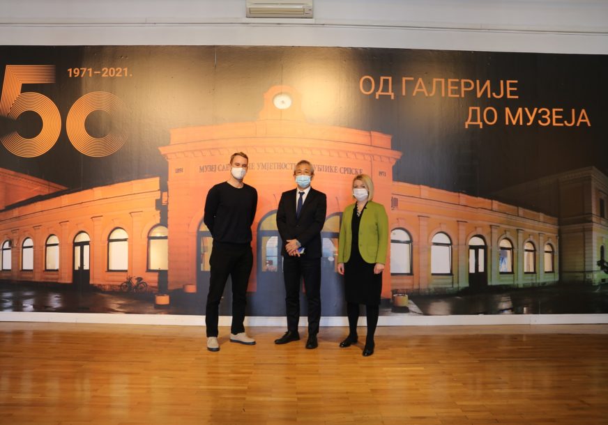 Japanski ambasador posjetio Muzej savremene umjetnosti Republike Srpske
