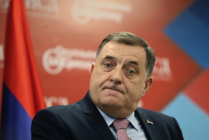 "REFERENDUM JE REALAN" Dodik poručio da brani dejtonsku, a ruši antidejdonsku BiH