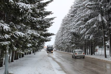 Novi snijeg u Hercegovini: Neprohodno preko prevoja Morine