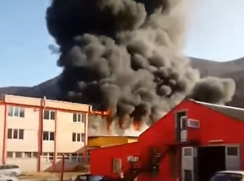SPRIJEČENO ŠIRENJE VATRE Vatrogasci stavili pod kontrolu požar u Sarajevu
