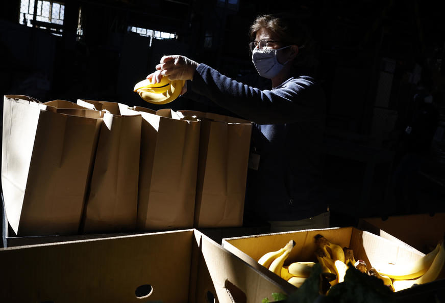ZAPLIJENJENO 100 KG KOKAINA Droga bila sakrivena u kontejneru sa bananama