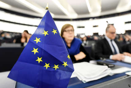 Šta donosi produženje odluke EU: Brisel može lakše da KAŽNJAVA POLITIČARE u BiH