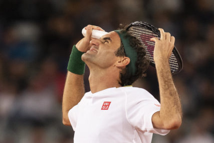 VRAĆA SE TRENINZIMA Federer se povukao sa turnira