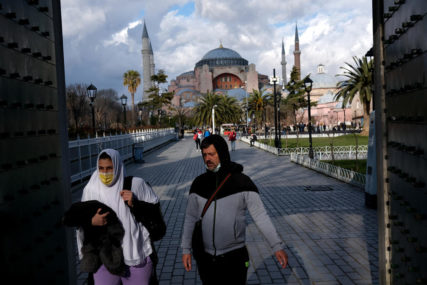 “Pandemija neće više biti toliko opterećenje” U Turskoj planirana vakcinacija 50 miliona ljudi do jeseni
