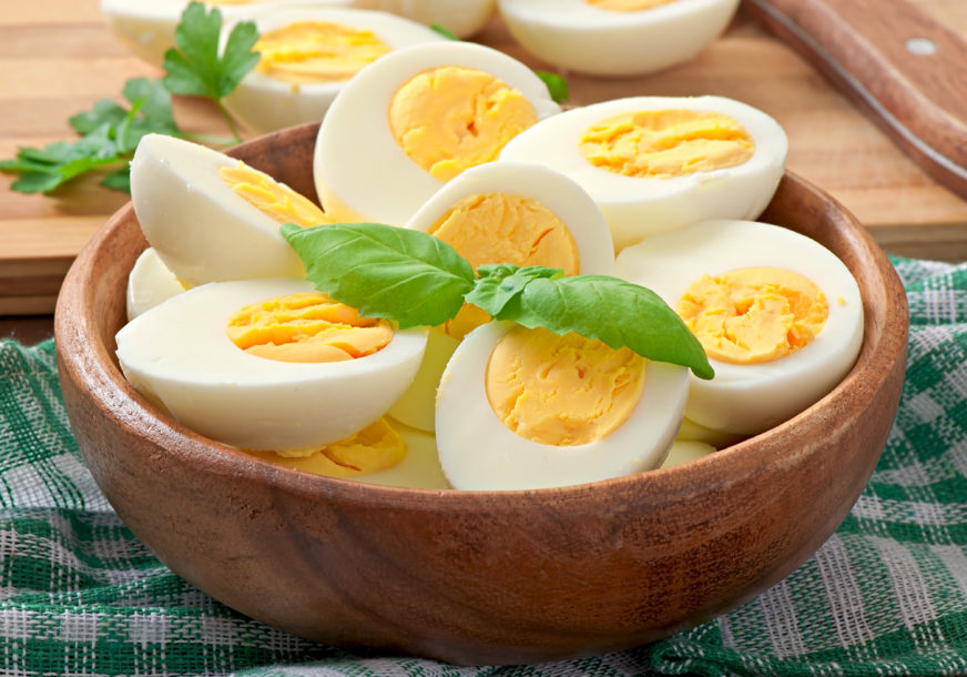 IDEALNA ZA DORUČAK ILI SALATU Ovako se pripremaju savršeno kuvana jaja