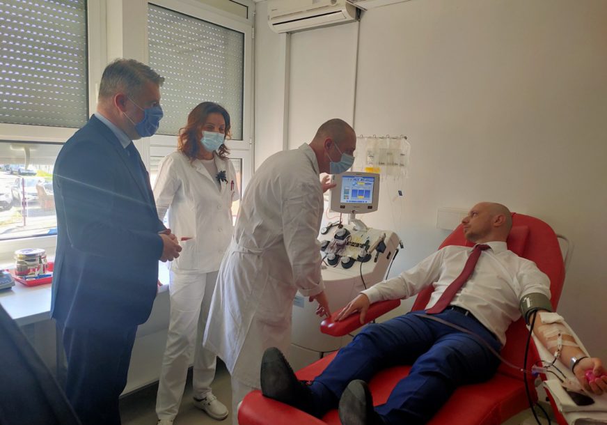 Za liječenje OBOLJELIH OD KORONE: Milan Petković prvi davalac krvne plazme u Srpskoj