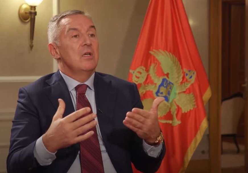 Đukanović pozvao građane da se vakcinišu “Samo tako možemo izaći iz krize”