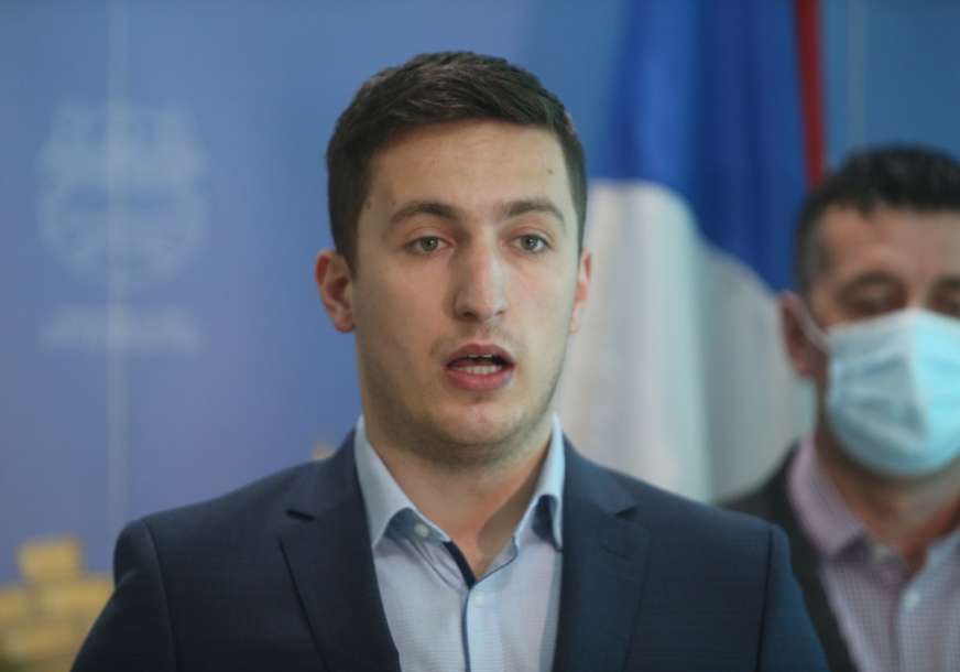 "Poslovnik nije prekršen" Ilić tvrdi da su amandmani skuštinske većine na prijedlog budžeta grada DOSTAVLJENI NA VRIJEME