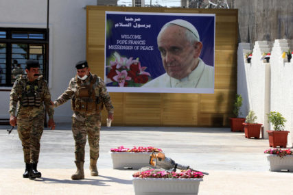 ZABRINUTI ZA BEZBJEDNOST Hiljade službenika angažovano radi zaštite pape Franje u Iraku