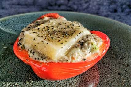 Paprike punjene tunjevinom: Jednostavan obrok koji ćete u trenu pojesti